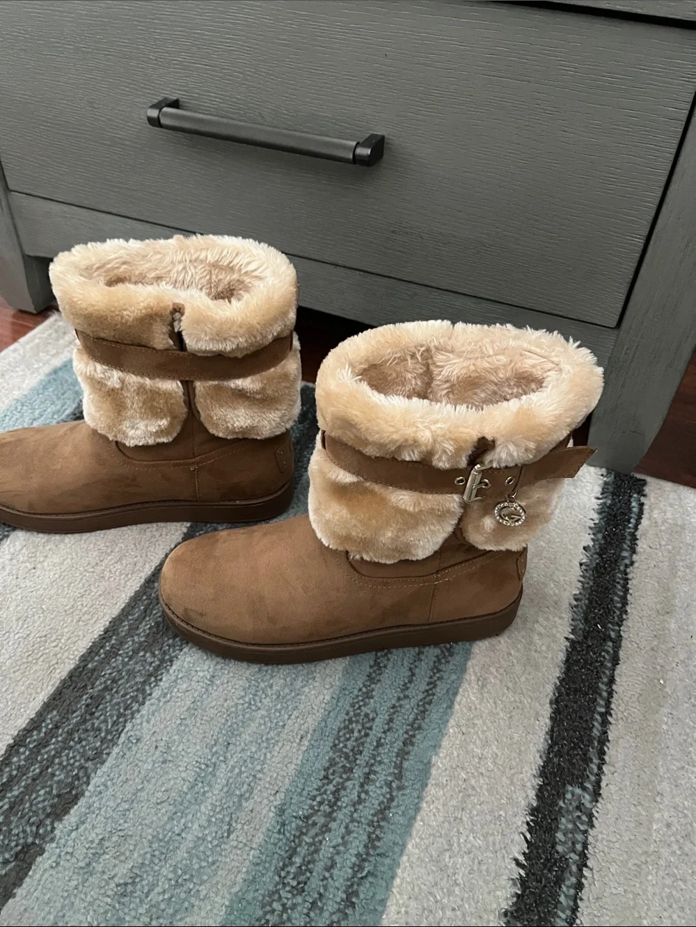 Women’s Faux Fur Fold-Over Winter Boots - Brown